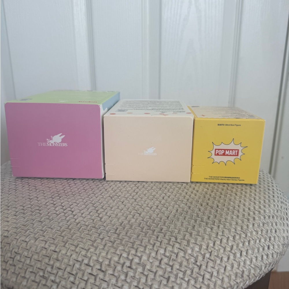 LABUBU POP MART BUNDLE - Picture 5 of 7